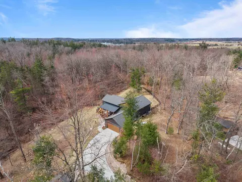 10143 Yellow Brick Rd, Amherst, WI 54406