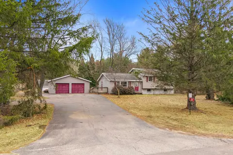3188 Swanson Rd, Wisconsin Rapids, WI 54495
