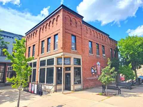 832 Main St, Stevens Point, WI 54481
