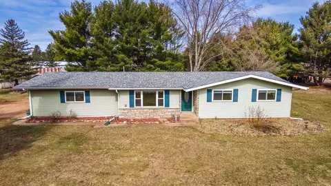 990 Okeefe Dr, Kronenwetter, WI 54455