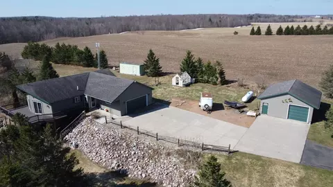 w7081 Hill Road, Antigo, WI 54409