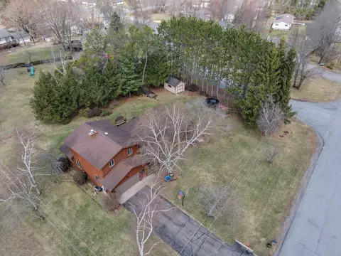 2367 Morningside Dr, Kronenwetter, WI 54455