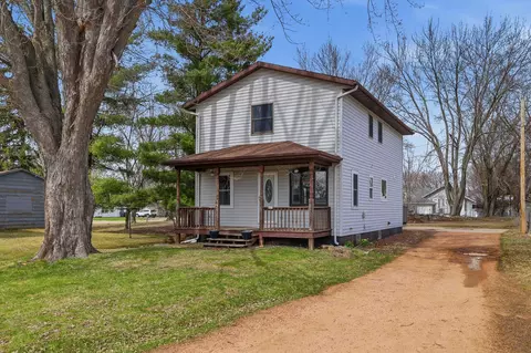 409 W Depot St, Marshfield, WI 54449