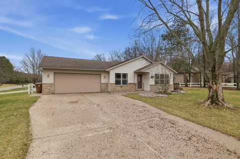 1701 Schiller Dr, Stevens Point, WI 54482