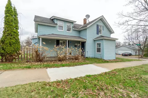 902 Elm St, Wausau, WI 54401