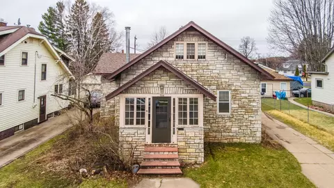 706 S 5th Ave, Wausau, WI 54401