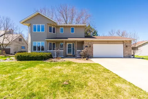 406 S Larch Ave, Marshfield, WI 54449
