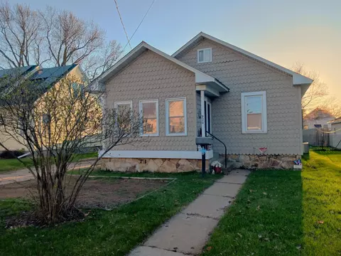 920 5th St S, Wisconsin Rapids, WI 54494