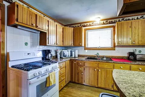 Kitchen - 2138 Sunset Dr, Tomahawk, WI 54487 photo 1 of 4