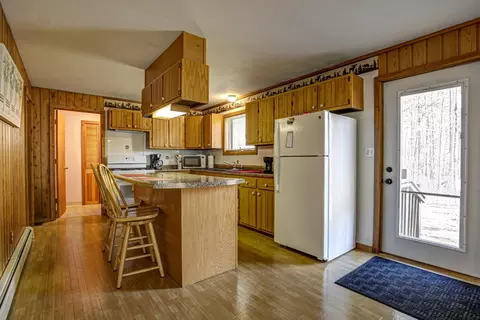 Kitchen - 2138 Sunset Dr, Tomahawk, WI 54487 photo 4 of 4