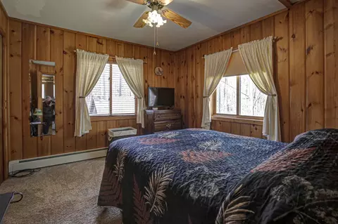 Bedroom - 2138 Sunset Dr, Tomahawk, WI 54487 photo 1 of 5