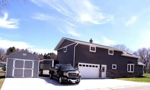 118 N Crocker Ave, Greenwood, WI 54437
