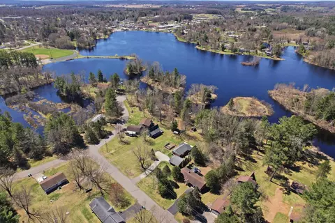 View/Area - 215 Birch Dr, Iola, WI 54945 photo 6 of 14