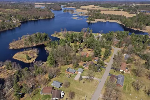 View/Area - 215 Birch Dr, Iola, WI 54945 photo 7 of 14