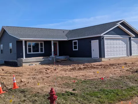 818 W Roberts St, Spencer, WI 54479