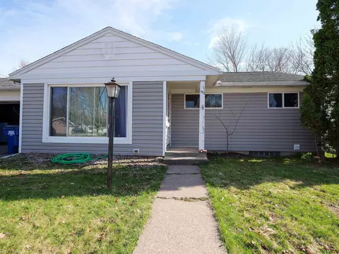 913 W Strowbridge St, Wausau, WI 54401