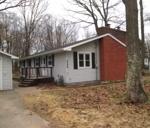 225 Case Ave, Junction City, WI 54443