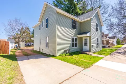 225 N 4th Ave, Wausau, WI 54401