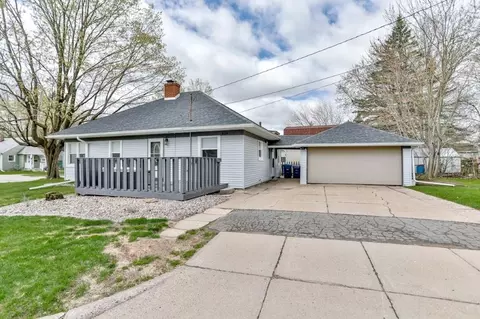 828 E Wausau Ave, Wausau, WI 54403