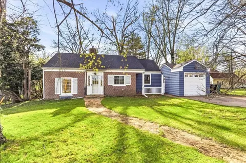 812 Point Basse Ave, Nekoosa, WI 54457