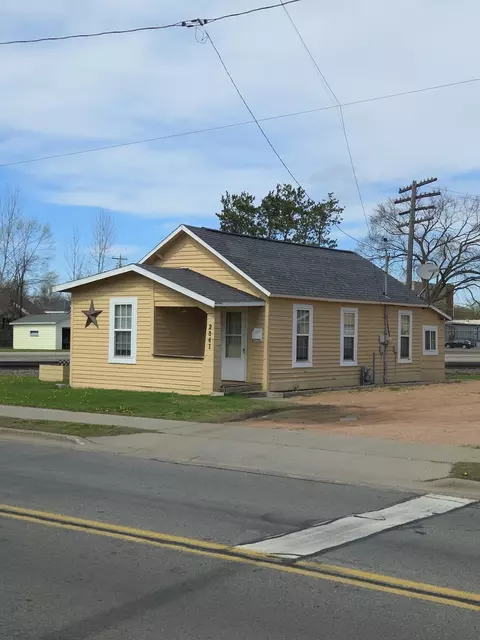 2341 Water St, Stevens Point, WI 54481