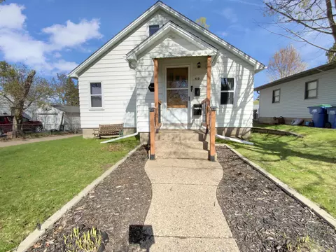 415 N 10th Ave, Wausau, WI 54401