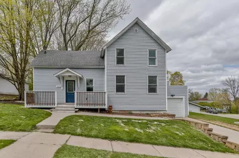 709 Pine St, Marathon, WI 54448