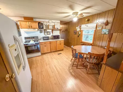 Kitchen - n14054 Linden Avenue, Fifield, WI 54524 photo 1 of 7