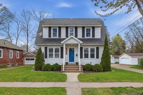 2216 Jefferson St, Stevens Point, WI 54481