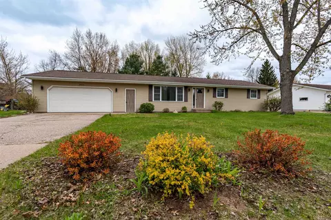 504 Birch St, Mosinee, WI 54455