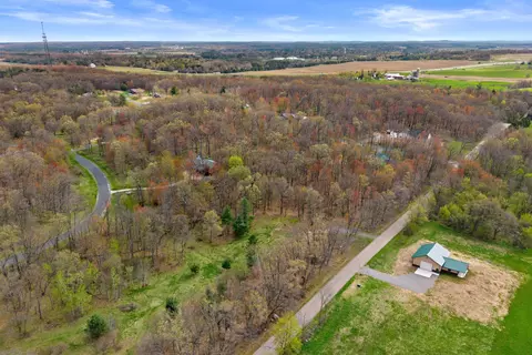 9336 Fountain Grove Rd, Amherst, WI 54406