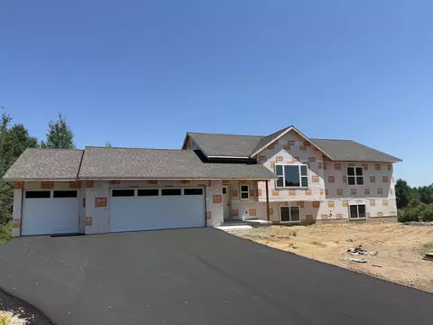 231875 Twin Fawn Trl, Wausau, WI 54401
