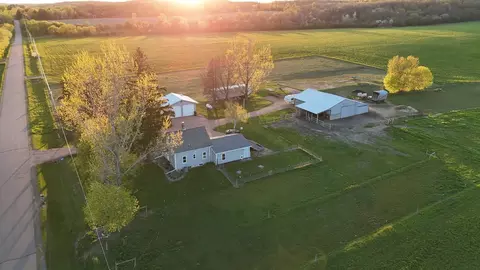 11858 Mac Arthur Dr, Chili, WI 54420