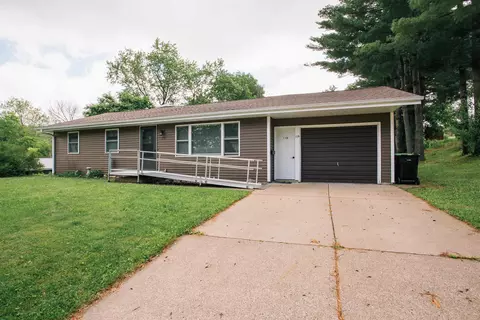 119 State St, Neillsville, WI 54456