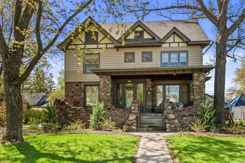 1717 Clark St, Stevens Point, WI 54481