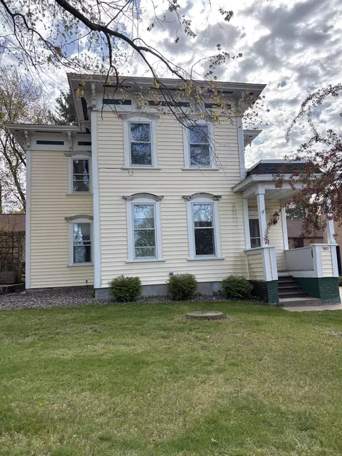 301 N Genesee St, Merrill, WI 54452
