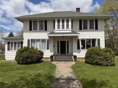 405 E Broadway Ave, Medford, WI 54451