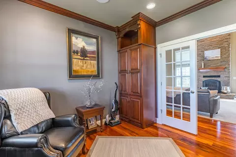 Entry Way - 171033 Mole Brook Rd, Ringle, WI 54471 photo 5 of 6