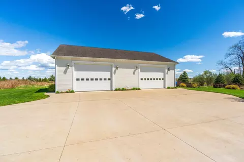 Exterior - 171033 Mole Brook Rd, Ringle, WI 54471 photo 6 of 9