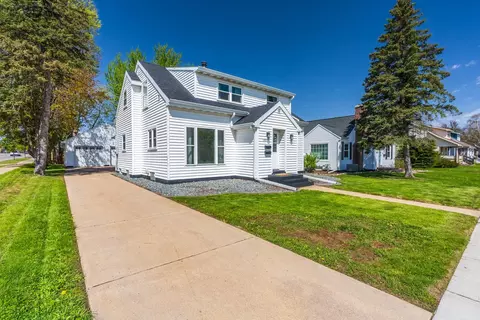606 N 4th Ave, Wausau, WI 54401