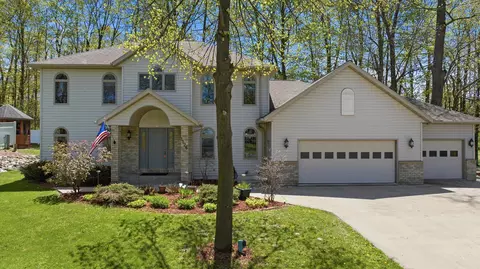 1126 W Ives St, Marshfield, WI 54449
