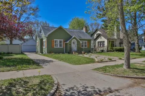 417 Ruder St, Wausau, WI 54403
