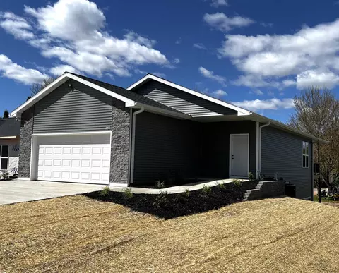 585 Blake St, Mosinee, WI 54455
