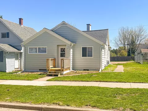 649 7th Ave S, Park Falls, WI 54552