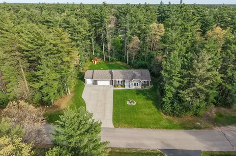 2430 Crystal Ln, Wisconsin Rapids, WI 54494