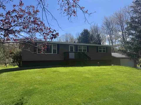 5578 5th Ave, Rudolph, WI 54495