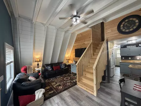 8111 S Bo Di Lac Dr, Minocqua, WI 54548