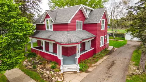 108 E 4th St, Merrill, WI 54452