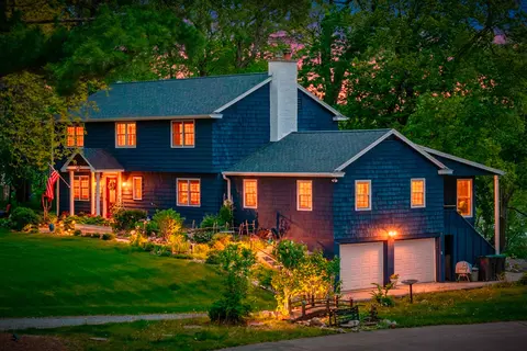 1670 Spring Hill Ln, Port Edwards, WI 54469