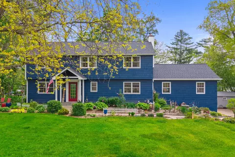 1670 Spring Hill Ln, Port Edwards, WI 54469